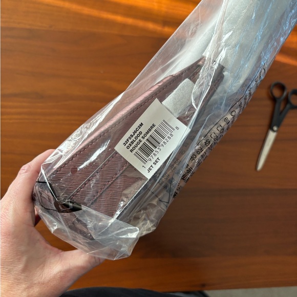 NWT Michael Kors Jet Set Top Zip Pouchette Crossbody Bag - Picture 6 of 8